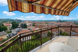 Alloggio 6° piano a occhieppo inf. (bi)