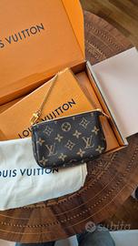 Pochette Louis Vuitton