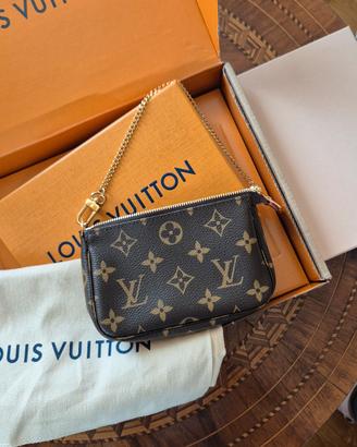 Pochette Louis Vuitton