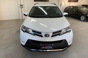 TOYOTA RAV4 anno 2015