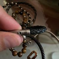 Vari braccialetti uomo regolabili