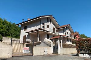 Villa indipendente in posizione panoramica