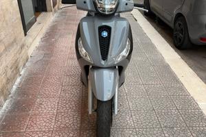 Medley 125 s abs 2024