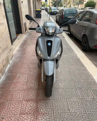 Medley 125 s abs 2024