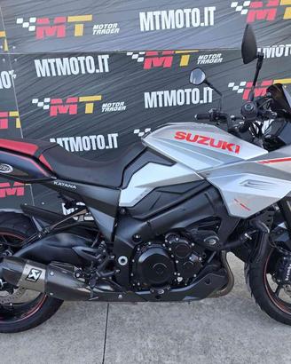 SUZUKI Katana Video 360 Akrapovic