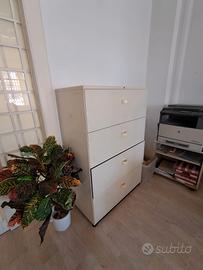 Cassettiera 4 ripiani