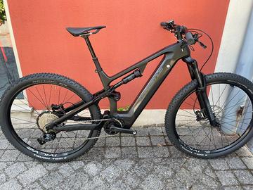 WHISTLE B-Rush X4.2 Tg. 17"* List: €4899