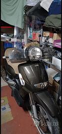 Aprilia Scarabeo 400 light