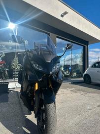 Yamaha TMAX 560 TECH MAX 2023
