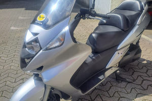 Scooter Honda Silver Wing 600 (2001)