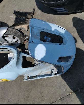 ricambi vespa LX 50/125/150