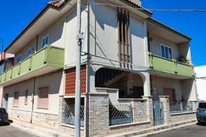 Ampi appartamenti, singolo o in blocco