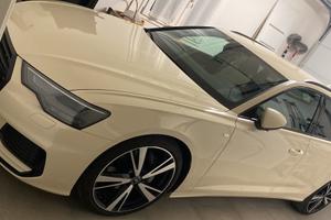 Audi a6 3.0 tdi 286 cv