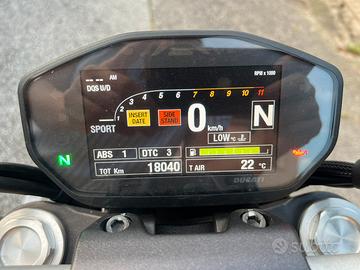 Ducati Monster 821