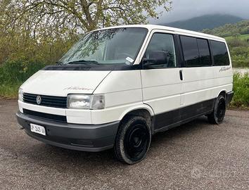 VOLKSWAGEN T4 MULTIVAN 2.4 DIESEL 1993 — ASI