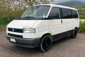 VOLKSWAGEN T4 MULTIVAN 2.4 DIESEL 1993 — ASI