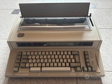 Macchina da Scrivere Elettronica IBM 6781