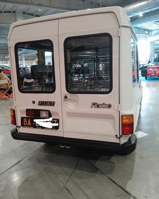 Fiat 127 1050 fiorino autovettura 6 posti ASI