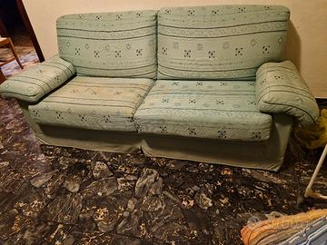 divano 2 posti in tessuto