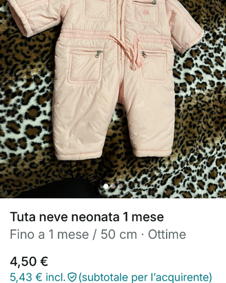 Tutone imbottito per bmbina tg 1 mese