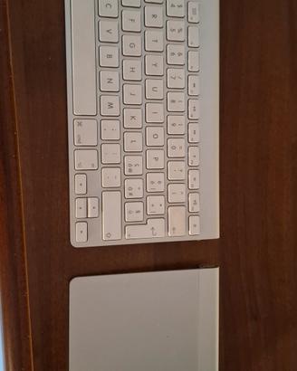 APPLE TRACKPAD + TASTIERA