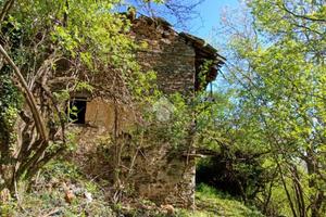 RUSTICO A COASSOLO TORINESE