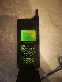Motorola 8700 International 