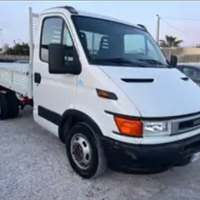 Cerco pannello cruscotto Iveco Daily 2000