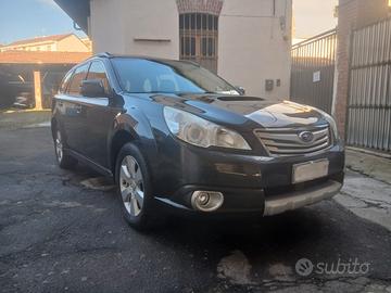 Subaru OUTBACK 2.0D Exclusive