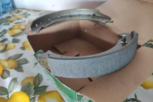 coppia ganasce nuove Defender 200 Tdi Land rover