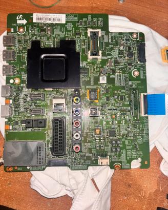 Scheda madre smart tv con pulsante di accensione