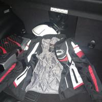 Giacca, Casco e Scarpe  per moto