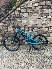 Bici Yt Capra Carbonio enduro