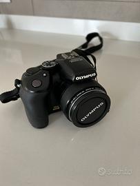 Macchina fotografica olympus sp570uz