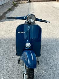 Vespa primavera ET3