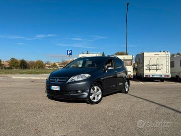 Honda Fr-v 2.2 i-ctdi