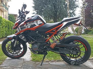 Moto KTM Duke 125