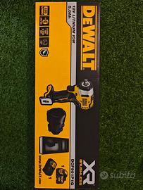 avvitatore impulsi DeWalt 