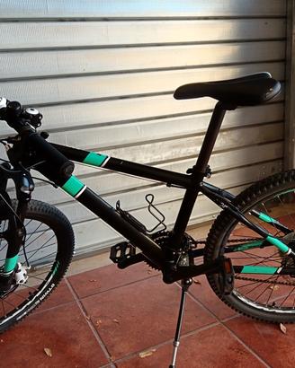 MTB Rockrider 700