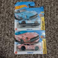 Hot Wheels - Datsun 240Z - HW Art Cars - due color