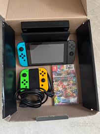 Nintendo Switch + mario kart e 4 joycon