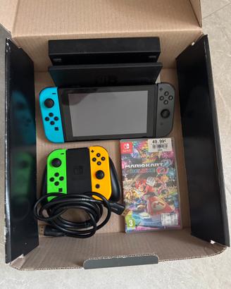 Nintendo Switch + mario kart e 4 joycon
