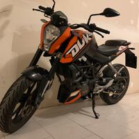 Duke ktm 125