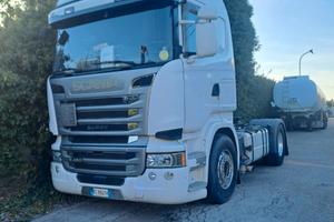 Trattore stradale SCANIA 450