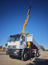 IVECO EuroCargo 170E27 gru + ribaltabile trilatera