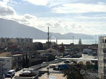 3 LOCALI A TORRE ANNUNZIATA