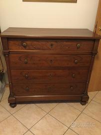 Cassettone arte povera in legno massiccio