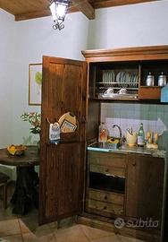 Sacrofano bilocale arredato con posto auto