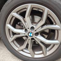 Cerchi originali BMW da 19 X3 e X4 con pneumatici