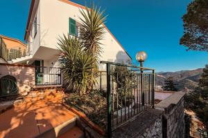 Appartamento - Casarza Ligure
